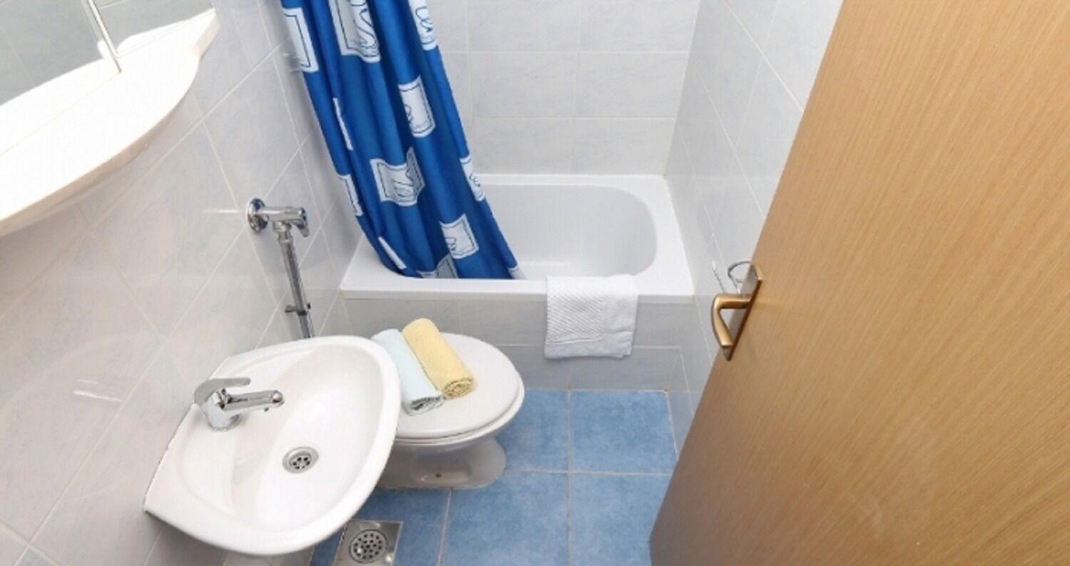 Apartments And Rooms Tomo 1 - At The Beach Zaostrog Luaran gambar