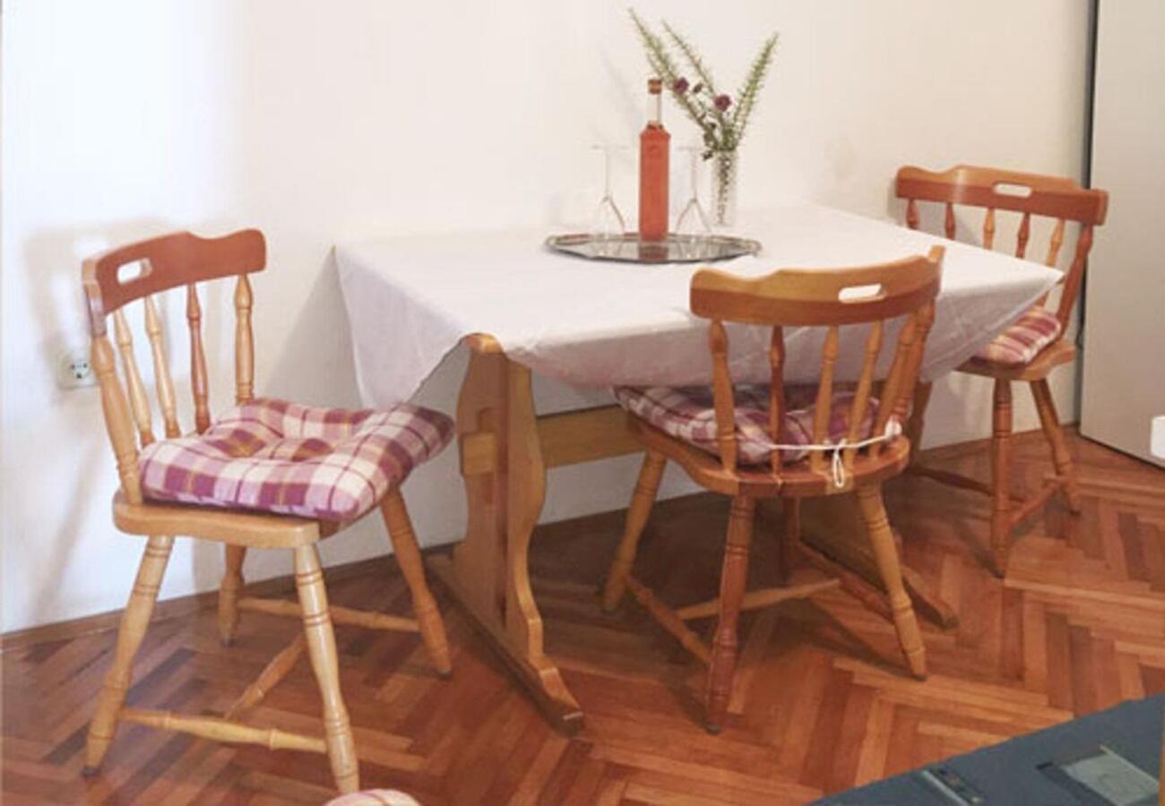 Apartments And Rooms Tomo 1 - At The Beach Zaostrog Luaran gambar
